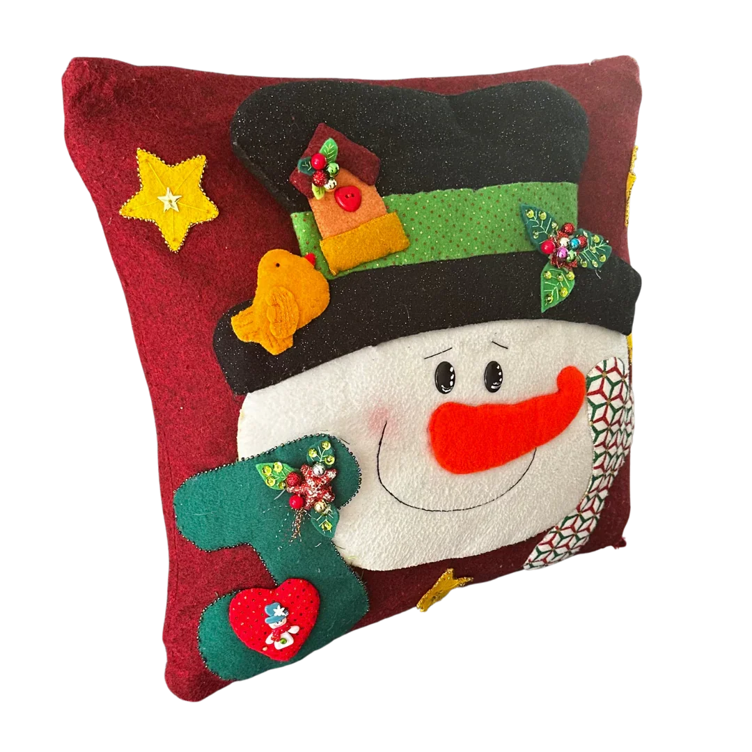 Handmade Christmas Snowman Cushion Cover – Festive Felt Embroidery Pillow | Mi Tierra Crafts Mi Tierra Crafts