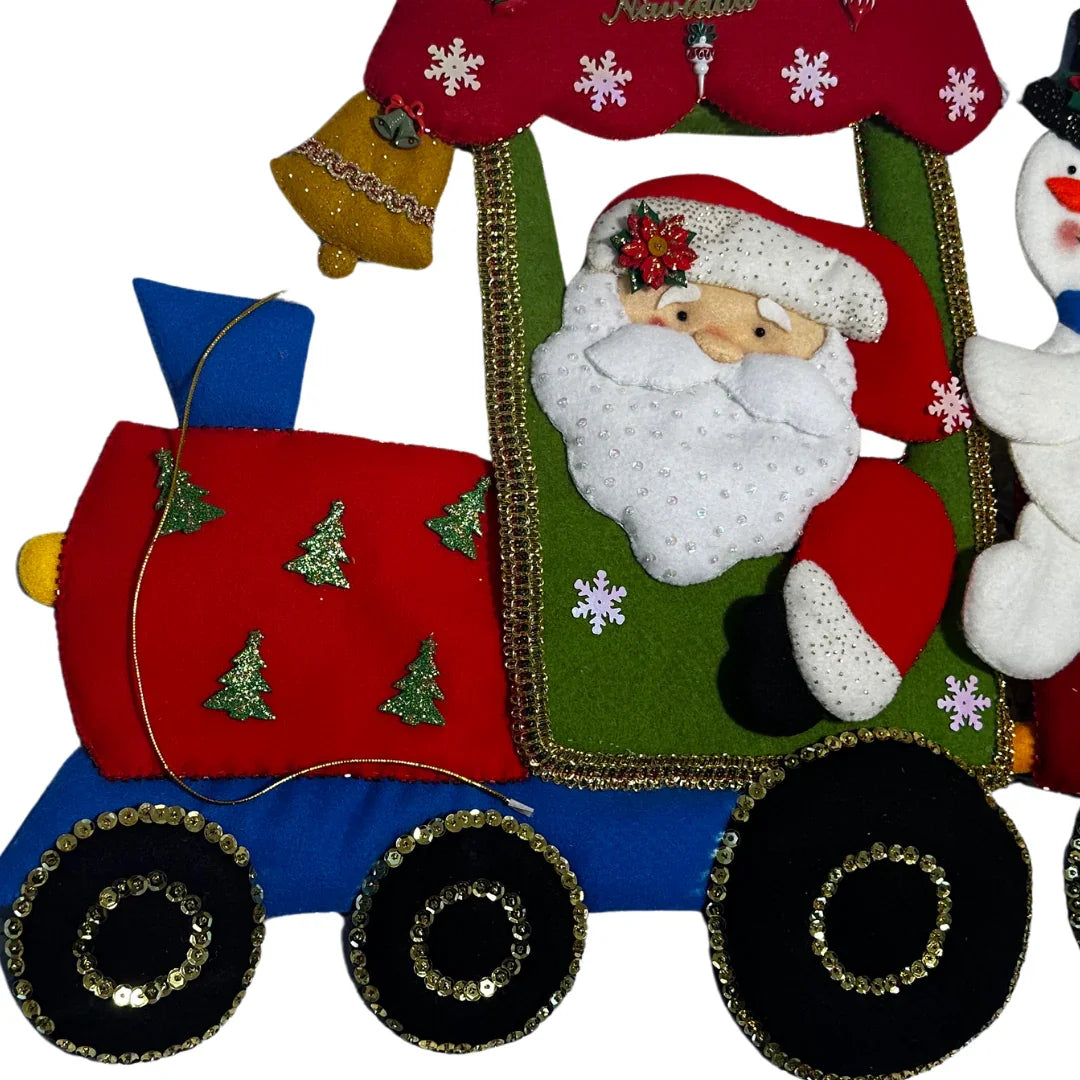 Handmade Christmas Train Wall Hanging – Santa & Snowman Felt Decoration | Mi Tierra Crafts Mi Tierra Crafts